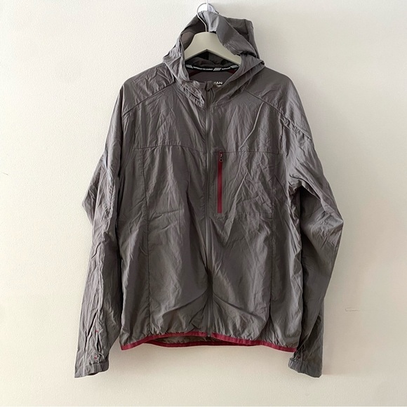 Nathan Stealth Lightweight Gray Running Jacket With Hood Men’s Size Medium - Picture 1 of 11
